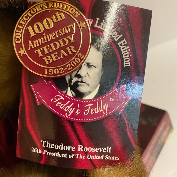 Vintage Dan Dee 100th Anniversary Singing Teddy Bear in Excellent Condition. - Picture 12 of 13